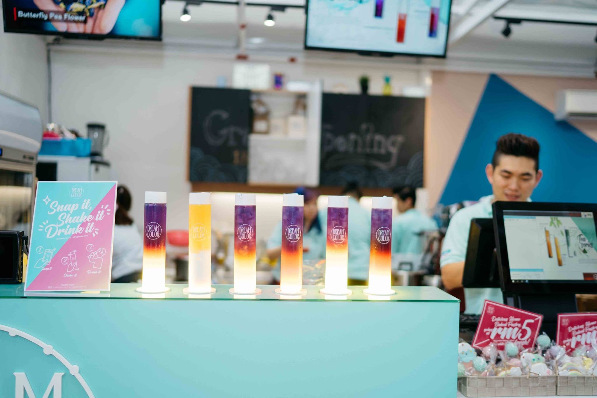 These New Beverages In Town Are Super Colorful, Instagram-worthy And All Natural - WORLD OF BUZZ 6