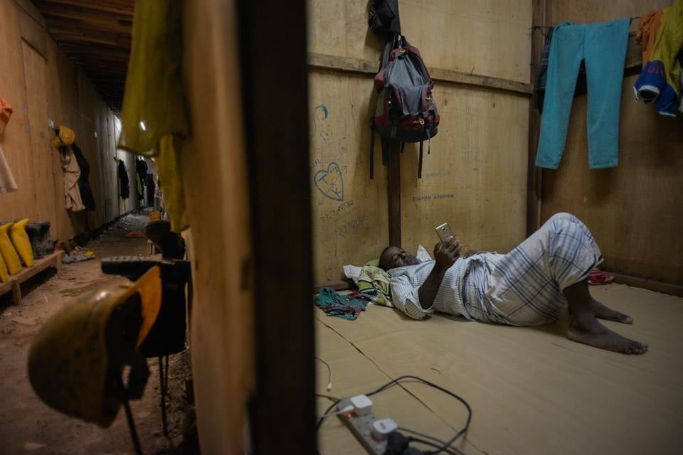 This Isn't A Warzone, It Is The Homes Of Foreign Workers In Malaysia - World Of Buzz 5