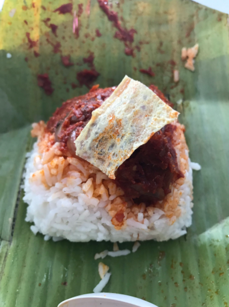 Tired of 'SIM Card Eggs' on Your Nasi Lemak? This Stall in Kajang is Here For You! - WORLD OF BUZZ