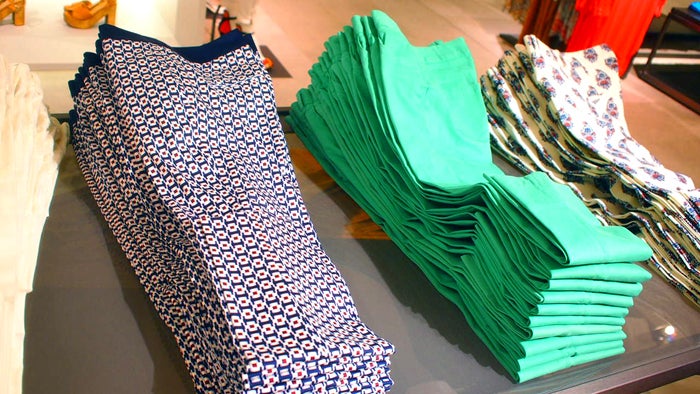 Zara Shoppers Find Secret Message by Unpaid Workers Hidden in Garment's Pockets - WORLD OF BUZZ 5