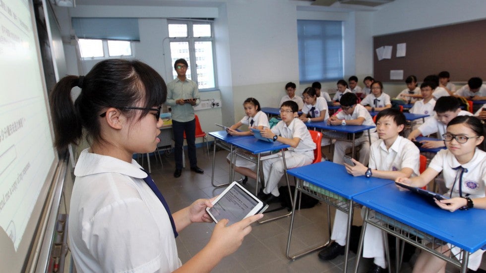 Here's What BN Has to Say About The Issue of The "Overpriced" Teacher Tablets - WORLD OF BUZZ 5
