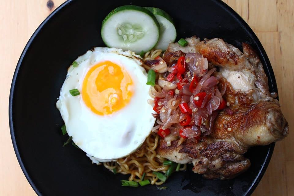 Indobowl, the Famous Indomie Cafe Finally Opens Second Outlet in SS15! - WORLD OF BUZZ 5