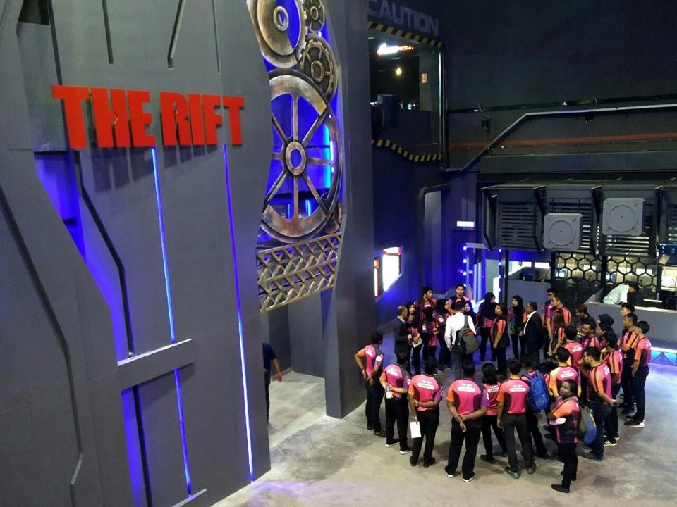 Malaysia's First VR/AR Theme Park Opens in Mid Valley and We Tried It Out! - WORLD OF BUZZ 2
