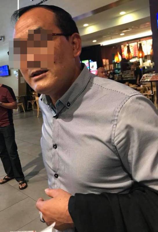 M'sian Man Exposes Conmen who Approached H - WORLD OF BUZZ