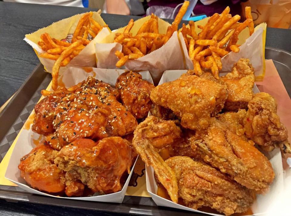 M'sians Can Eat This New Popular Korean Fried Chicken In Genting Highlands In 2018! - World Of Buzz 3