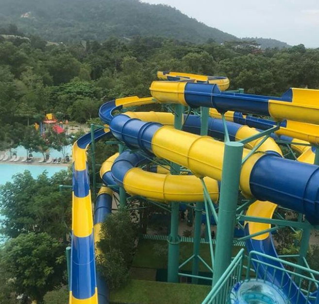 This Theme Park in Penang is Building The World's Longest Water Slide! - WORLD OF BUZZ 1