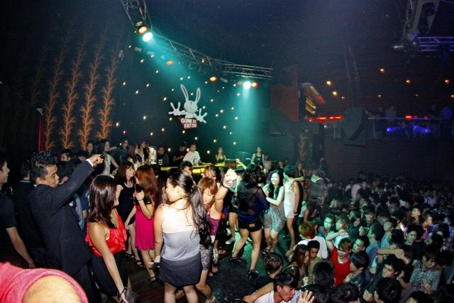 X Popular Clubs Malaysians Used to Party at in Klang Valley Before They Closed Down - WORLD OF BUZZ 3