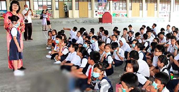 Four M'Sian Primary School Students Confirmed To Be Infected With H1N1 Virus - World Of Buzz 1