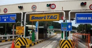 motorist charged with higher toll cost on the skve world of buzz 2