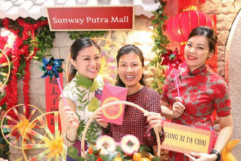 [TEST] Flower Market, Spring Bazaar, and 7 'Walaoweh' Things This Mall Has for CNY 'Til 25th Feb! - WORLD OF BUZZ 3