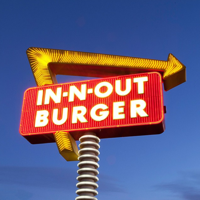 There's Going to Be An In-N-Out Burger Pop Up Stall in PJ Tomorrow! - WORLD OF BUZZ 8