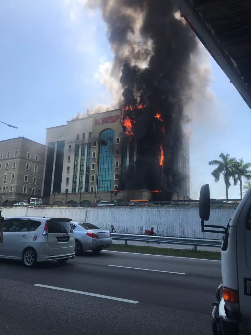 EPF States No Data or Savings Have Been Affected by Jalan Gasing Fire - WORLD OF BUZZ 1