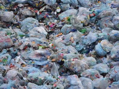 Is Free Plastic Bags Really What Malaysians Need? - WORLD OF BUZZ 1