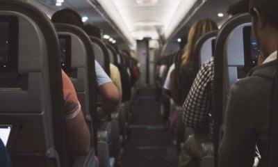 Man Endlessly Farts Caused Flight To Make Emergency Landing After Heated Outbreak With Passengers - World Of Buzz