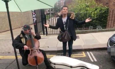 M'Sians Embarrassed After Local Millionaire Rudely Interrupts London Street Performer'S Show - World Of Buzz 4
