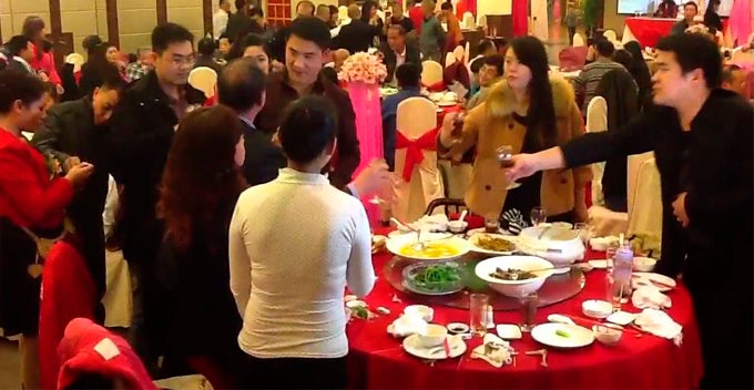 old friend gives rm360 at wedding dinner that cost rm2800 per table ends up in court world of buzz