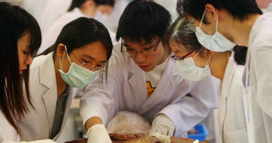 There'S A Shortage Of Dead Bodies For Medical Students To Practise On - World Of Buzz 2