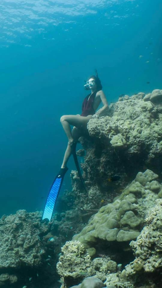 This is Why You Shouldn't Sit On Coral Reefs On Your Next Snorkeling Trip - WORLD OF BUZZ 2
