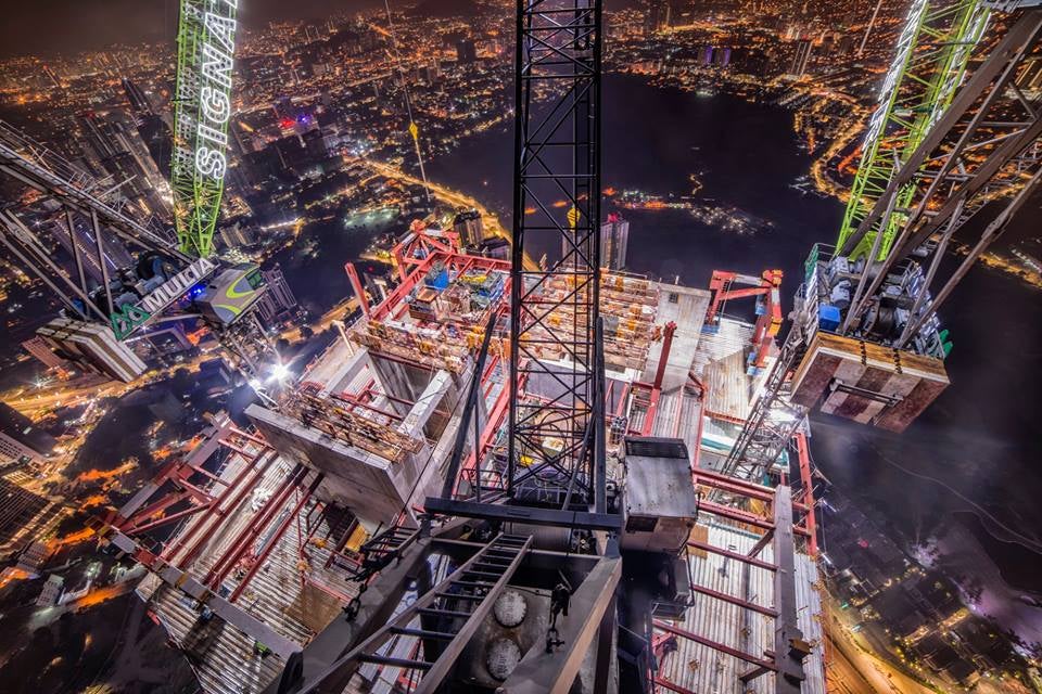 This Malaysian Photographer Just Climbed The Exchange 106 And Took Stunning Shots - WORLD OF BUZZ 3
