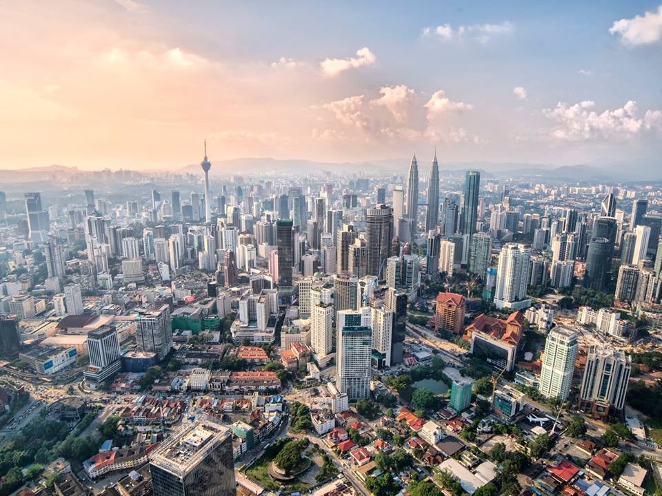 This Malaysian Photographer Just Climbed The Exchange 106 And Took Stunning Shots - WORLD OF BUZZ