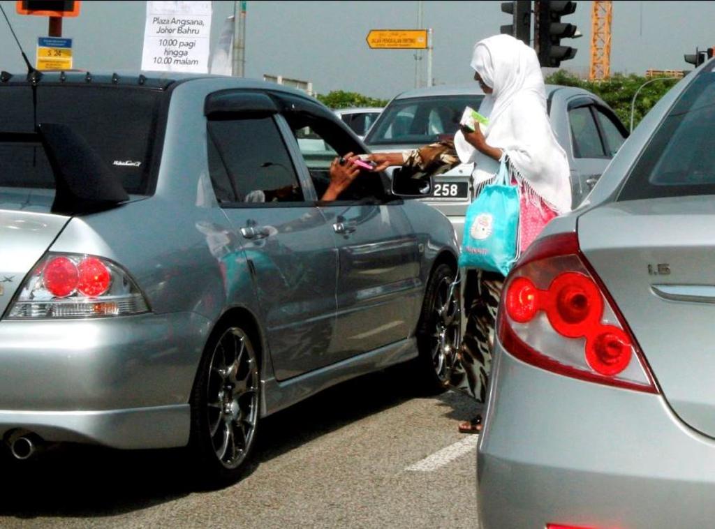 Beggars In Jb Discovered To Earn A Whopping Rm10,000 A Month - World Of Buzz