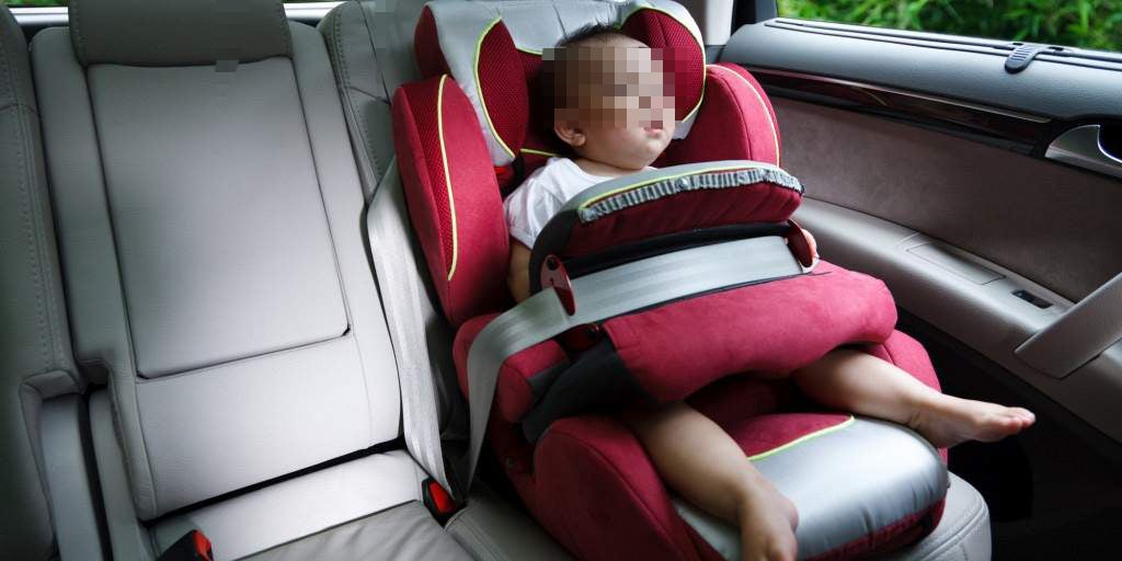 Minister Suggests Infants Should Be Placed In Front Seat To Prevent Deaths - World Of Buzz 1