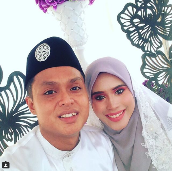 M'sian Bride Attends Own Wedding Ceremony Alone After Husband's Leave Denied - World Of Buzz 4