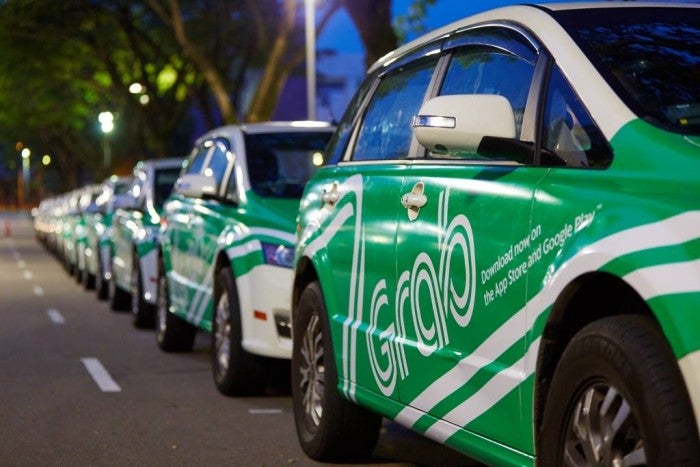 M'sians Bid Farewell to Uber as Grab Acquires Company's SEA Operations - WORLD OF BUZZ