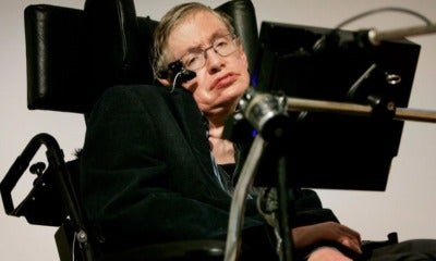 Renowned Physicist Stephen Hawking Passes Away At 76 - World Of Buzz 3