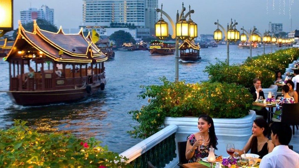 Xx Restaurants Along Chao Phraya River In Bangkok That Have Gorgeous Views - World Of Buzz 3
