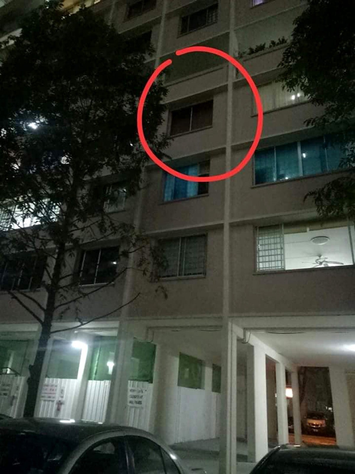 4yo Hospitalised in Malaysia After Miraculously Surviving Fall From 4-Storey Flat - WORLD OF BUZZ 2