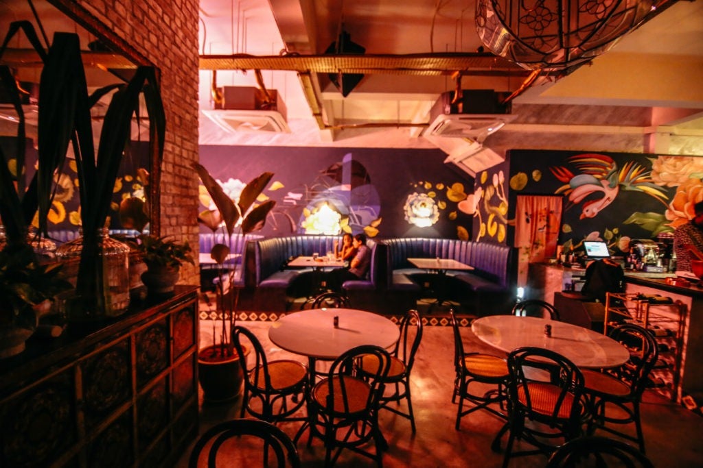 7 Oriental Inspired Bars In Town You Ought To Check Out! - WORLD OF BUZZ 11
