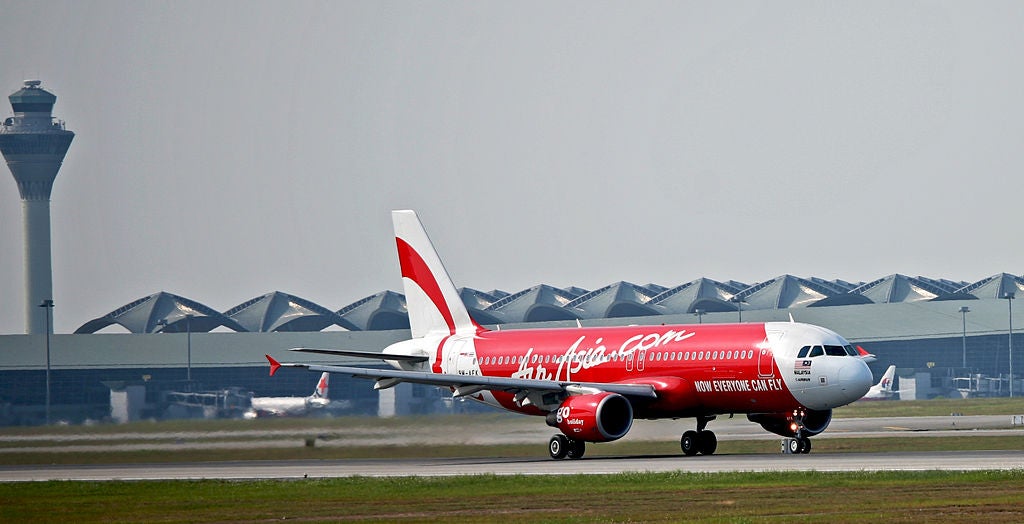 Airasia Is Waiving Flight Change Fees For M'sians To Cast Their Vote This Ge14 - World Of Buzz