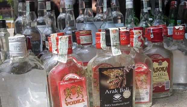 At Least 24 People Died After Drinking Tainted Alcohol in Indonesia - WORLD OF BUZZ 2
