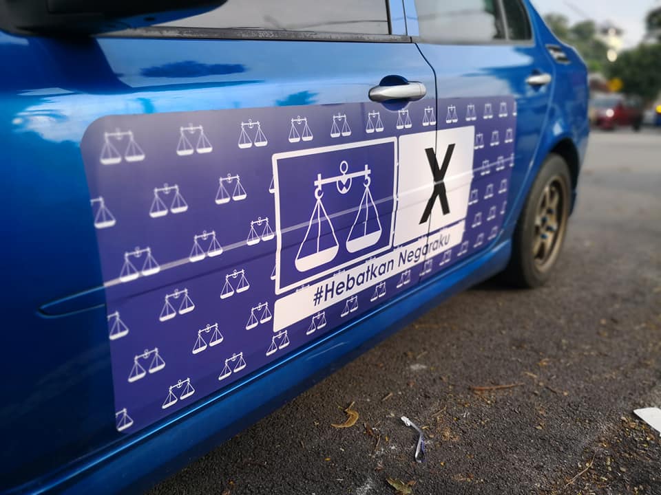 Bn Is Paying Drivers Rm300 To Plaster Their Cars With Propaganda Stickers - World Of Buzz