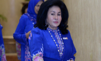 &Quot;Follow The Blue Shirts, They Are Your Friends,&Quot; Rosmah Tells M'Sians - World Of Buzz 3