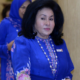 &Quot;Follow The Blue Shirts, They Are Your Friends,&Quot; Rosmah Tells M'Sians - World Of Buzz 3