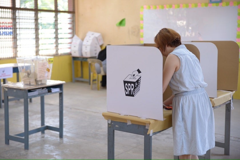 Heads Up First-time Voters! Here's What You Can Expect on Polling Day - WORLD OF BUZZ 2