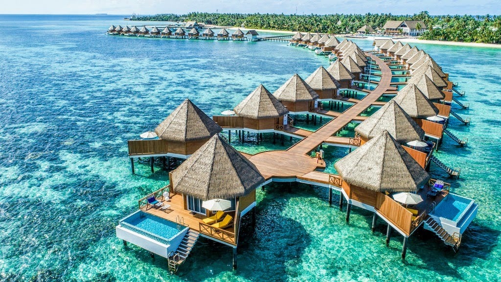 Maldives Too Expensive? Think Again! Here's How You Can Enjoy a 5D Trip For UNDER RM2,500 This 2018! - WORLD OF BUZZ 4