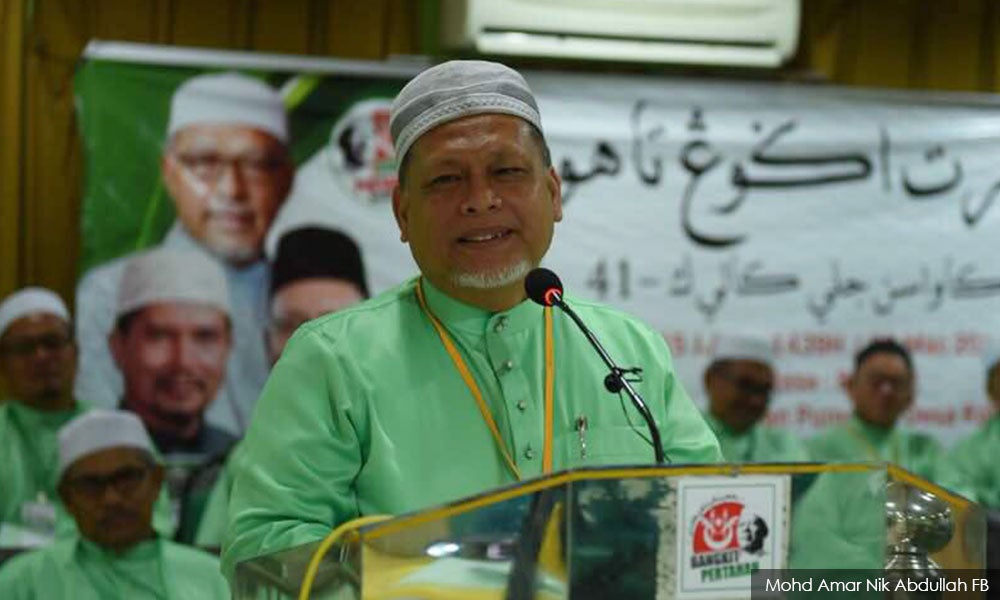 M'sian Mothers Can Get 2 Years Maternity Leave if PAS' Mohd Amar Becomes Prime Minister - WORLD OF BUZZ