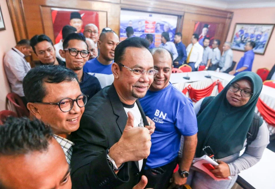 Umno Division Leader Said Only Went for Karaoke and Drank Coffee at KL Nightclub - WORLD OF BUZZ