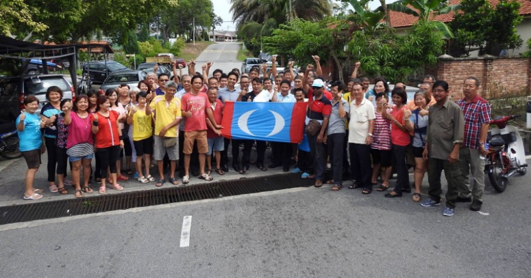 300 Mca Members Want To Join Pkr As They Have More Confidence In New Govt - World Of Buzz 1