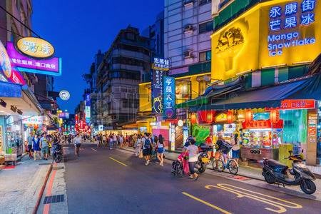 86933207 taipei taiwan july 16 this is yongkang street a famous street where travellers and locals come to tr