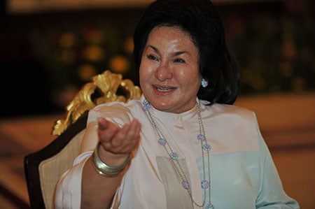An Insight Into The Spouses of Malaysia's Prime Ministers - WORLD OF BUZZ 6