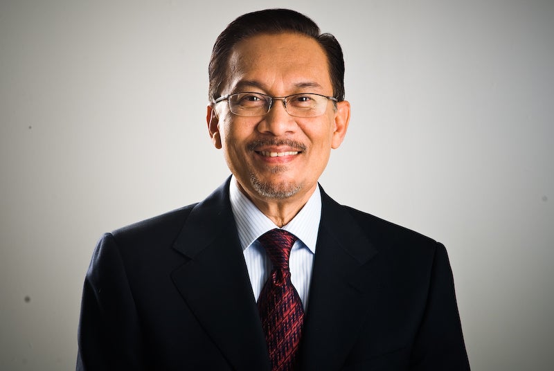 Anwar Ibrahim Will NOT Be Released on 11 May, Could Take a Few Weeks