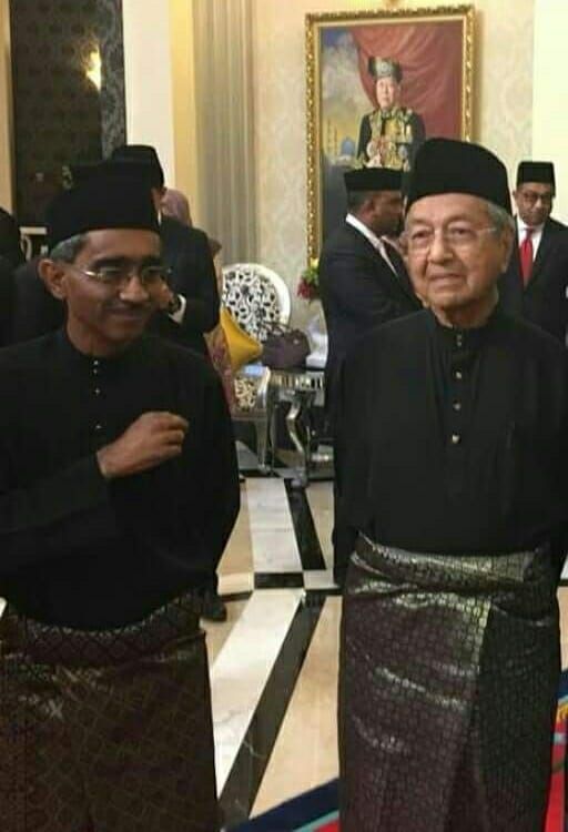 Breaking: Dr. Mahathir Will Not Be Sworn As Prime Minister Today - World Of Buzz 3