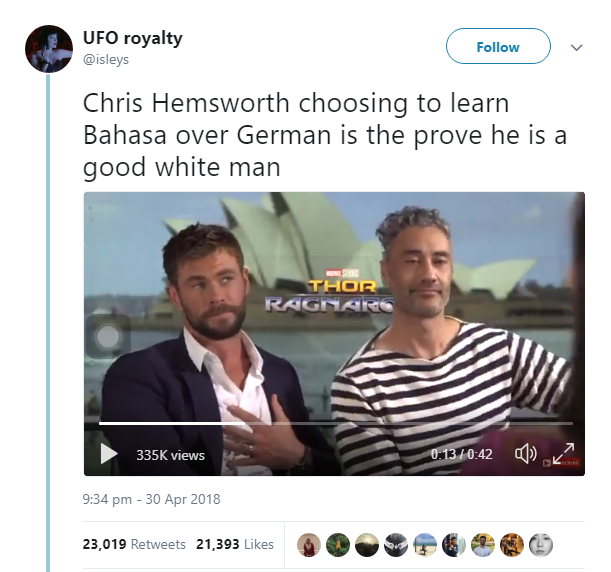 Chris Hemsworth Speaks Bahasa You Guys! - WORLD OF BUZZ 1