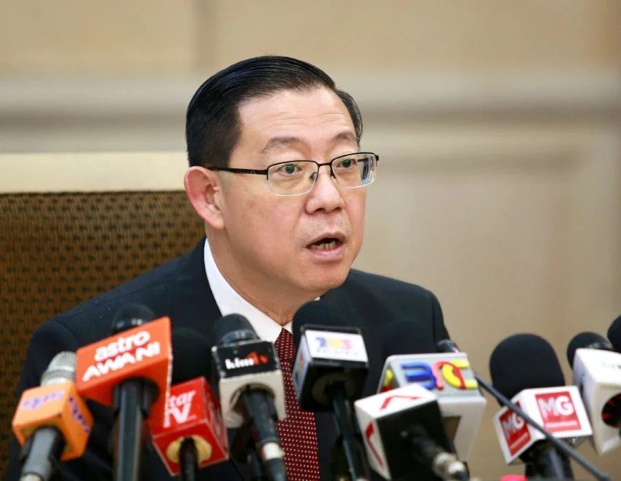 Lim Guan Eng Orders 1MDB CEO to Pay Debts of RM144 Million By 30 May - WORLD OF BUZZ