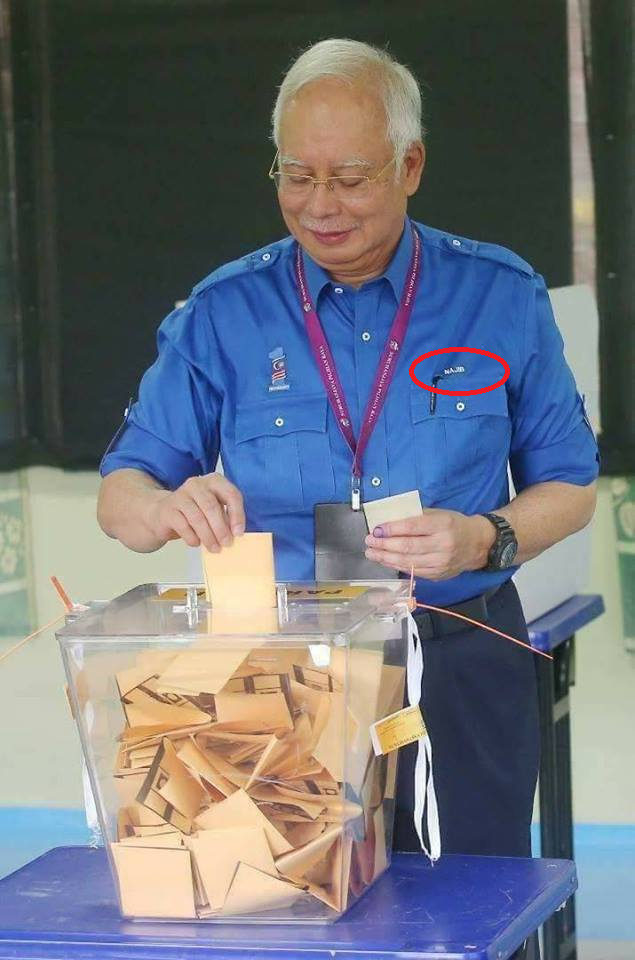 Malaysians Are Furious Over This Image Captured Of Pm Najib Razak - World Of Buzz 2