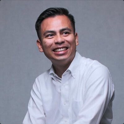 Meet Fahmi Fadzil, Lembah Pantai MP Who's Been Fighting with PKR Since He Was a Teen! - WORLD OF BUZZ 1